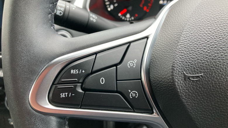 Renault Captur 1.0 TCE 90 Iconic 5dr Petrol Hatchback